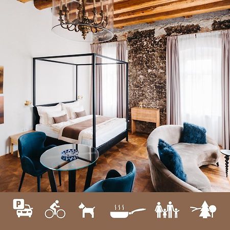 Boutique Hotel Corso Řevnice エクステリア 写真