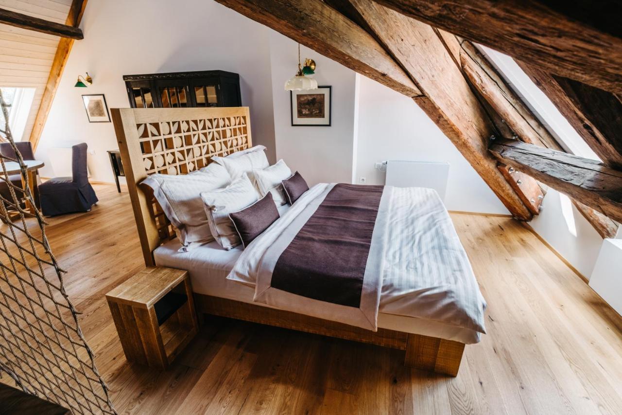 Boutique Hotel Corso Řevnice エクステリア 写真