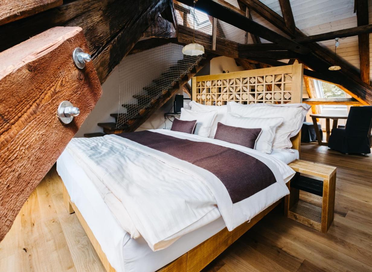 Boutique Hotel Corso Řevnice エクステリア 写真